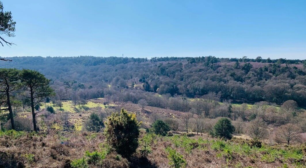 Devils Punch Bowl Hotel 4th May